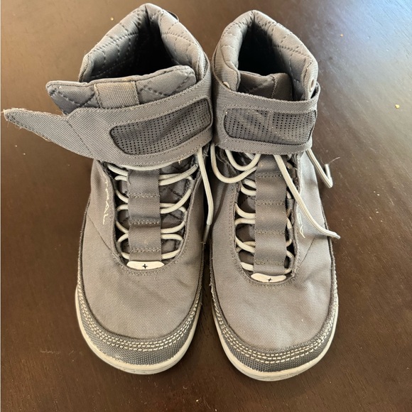Astral Gray Water Shoes - Picture 1 of 6